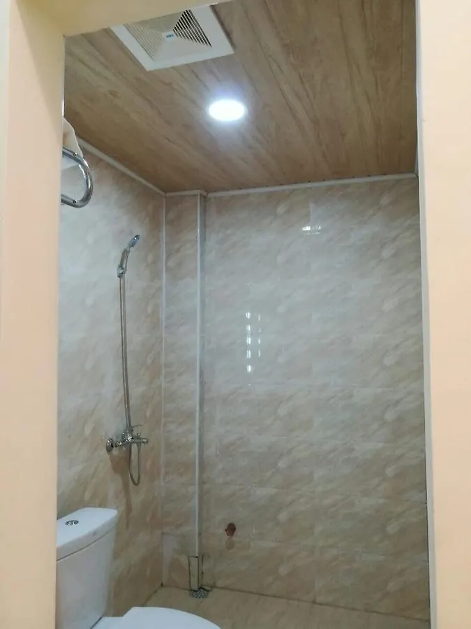 Hotel Shwe Ni Янгон