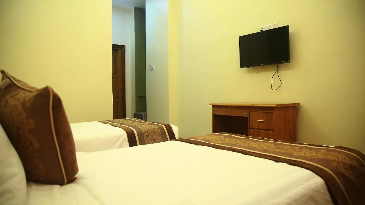 Hotel Shwe Ni Янгон