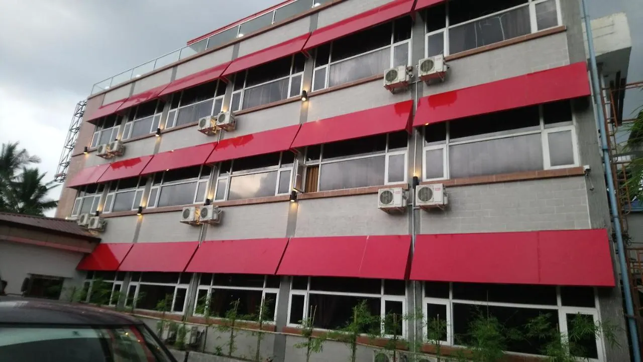 Hotel Shwe Ni Янгон